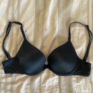 Victoria’s Secret PINK black push up bra 32B